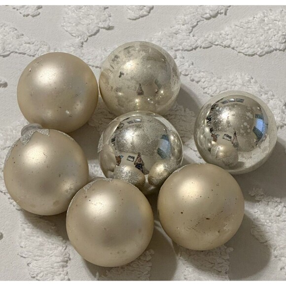 7 Vintage Shiny Brite Snow Cap Glass Christmas Ornaments Plastic Cap USA Mixed - Picture 14 of 14
